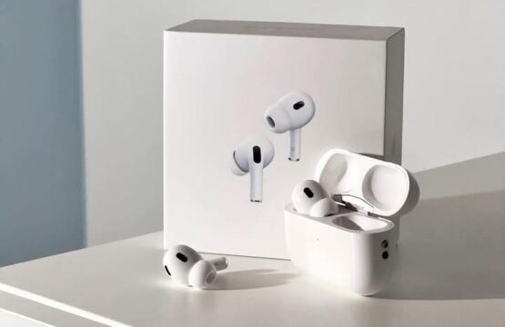 Apple AirPods Pro (2nd Gen) Wireless Earbuds